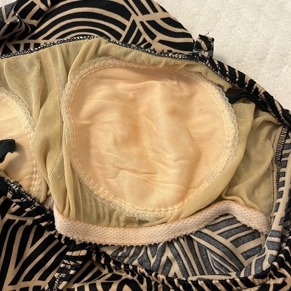 Vintage Tan and Black Belted Swim Romper - Picture 8 of 14